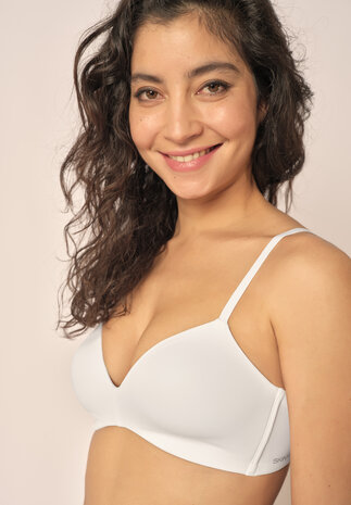 Multifunct. wireless padded bra white 085321 0500