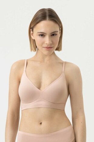 SIMPLY BETTER INVISIBLES Triangle bra Blossom1150030 38
