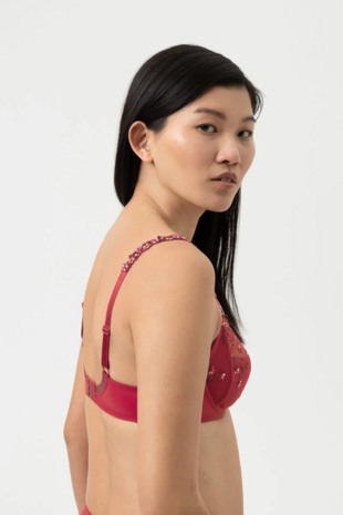 Delightful beugelbh gala red 74445 1727
