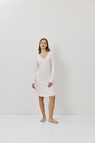 W26-AR-RENEE-N-PINK Renee nightdress